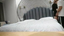 大屌生无可恋_约操高端外围美女，花臂纹身大奶子 截图1