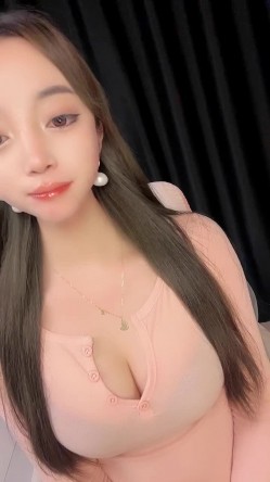绝对的尤物【顶级人间尤物】校花美少女~黑丝美腿~跳蛋高潮 截图10