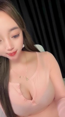 绝对的尤物【顶级人间尤物】校花美少女~黑丝美腿~跳蛋高潮 截图14