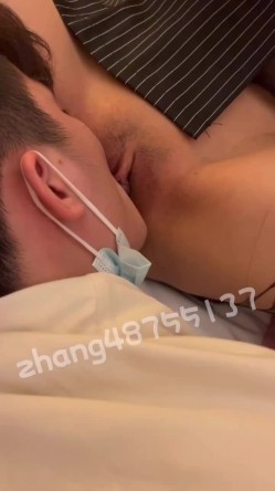 推特网红苏州昆山极品NTR夫妻【泣妻器骑】私拍乱斗，外柔内骚长腿翘臀找单男3P前后夹击极度反差 截图9
