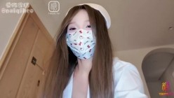 糖心VlogUp主 爱吃雪糕 特殊服务 医生的特殊义工服务 上门帮残疾人全自动榨精 截图1