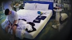 安防酒店摄像头偷拍校园嘻哈时尚美女和爱舔脚变态男友啪啪 截图13
