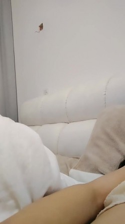 校花女神，超级清纯，【蔡蔡仙女】，冉冉升起的新星，她的微笑一秒让你想起初恋，还是脱光的初恋 截图11