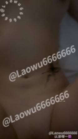 大量女主露脸曝光，目前推特、电报资源全删！新晋电报网黄泡良大神「老吴爱约炮」专约模特身材网红脸妹子 截图5