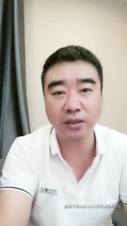 【大叔淦学妹】（第二场）神似郑爽的在校学生妹，乔总性起要刮毛超刺激，清纯外表下这么淫荡 截图1