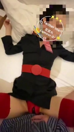 推特东航乘务员极品空姐【豆泥丸】福利私拍，足交啪啪女神骚起来是真顶，170完美长腿炮架 截图8