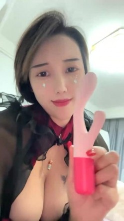 胸模早川奈子20230213 截图10
