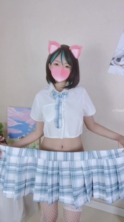 青春无敌 推特极品可甜可盐长腿女神【小仙云】月付群专享，顶配COSER抖音风转场变装紫薇 截图5
