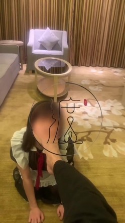 推特潮汕DOM绿帽调教大神【渡先生】私拍，各种羞辱M贱母狗，圣水口水毒龙吞精踩脸臭袜终极玩肏 截图8