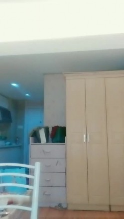 高颜值苗条长发妹子自摸诱惑 苗条身材扭动身体单腿黑丝自摸逼逼 截图13