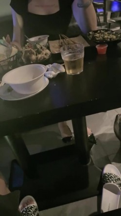 新来的骚货，拜金女，开着特斯拉去车震，【柔柔早点睡】，KTV塞跳蛋，车震，酒店开房一条龙 截图5