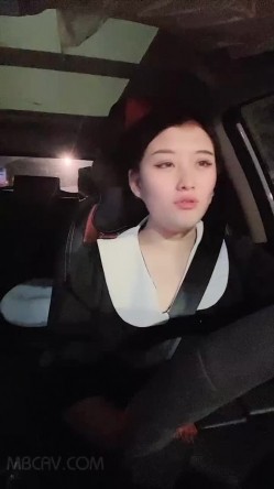 气质良家少妇深夜亲自驾车带情人回家啪啪,最近太想要了,不艹爽了今天别想走 截图4