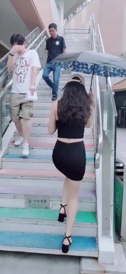 大神玩的是真花，【苏城主（苏E夫妻）】太爽了，多P，3P，交友换妻，老婆长得也相当好看 截图7
