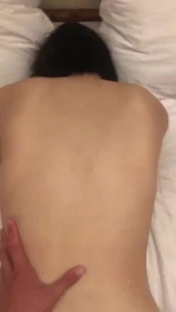 《台湾情侣泄密》背着男友偷偷和富二代酒店开房啪啪的反差女友被曝光 截图5