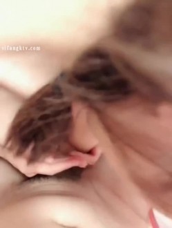 《百度云泄密》河北沧州绝色美女金诗媛与男友性爱自拍泄密 ️细腰美臀 吃鸡内射 完美露脸 截图10