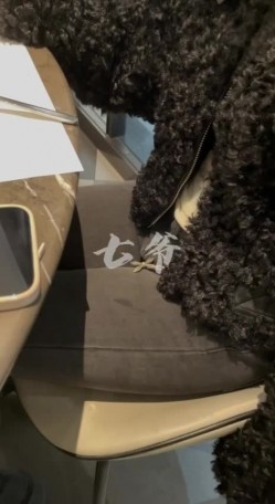 【七爷】，重金包了一个江苏模特艺术生，商场露出爆操 截图2
