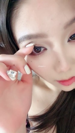 【纯欲甜妹呀】SM丝袜女神!3男1女群p大混战~赏巴掌~喷水~爽死 截图9