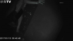 【猎奇资源 砂舞】舞厅内的淫乱 重金属质感般的性爱 抓奶+抠逼+摸屌+口爆+打站桩+站炮 淫乱篇 截图14