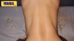 骚的由内而外骚入骨髓！推特极品露脸熟女大胸母狗【性奴菲儿】私拍，口交肛交三通挤奶洗澡 截图4