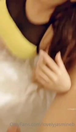 【巨乳女友】onlyfans【lovelyjasmineb】啪啪口交视图福利 截图9