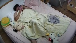 酒店偷拍精品 性欲很强的高颜值美女感情生活混乱，大哥操完男友操 截图15