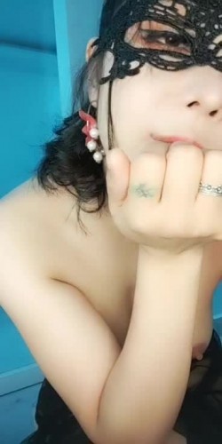 骚气网红脸妹子自摸诱惑秀 椅子上手指摩擦肛塞尾巴插菊花呻吟娇喘 很是诱惑不要错过 截图15