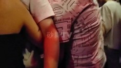 【猎奇资源 砂舞】舞厅内的淫乱 重金属质感般的性爱 抓奶 抠逼 摸屌 口爆 打站桩 站炮 激情篇 截图15
