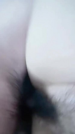 快手骚逼熟女【慧慧】性欲旺盛，户外野战，口活干炮一条龙，掰逼放尿，喜欢舔阿姨骚穴不可错过 截图1