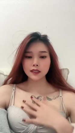 ️顶级绿播尤物【南柯】全裸骚舞~掰穴揉逼自慰 截图6