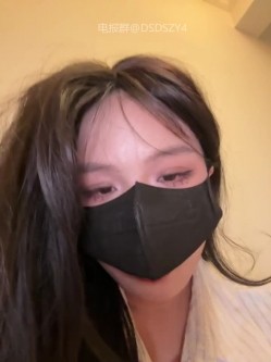 ️极品反差骚母狗【Olivia_11】淫荡骚御姐丝袜骚脚足交口交假屌骚浪至极 截图4