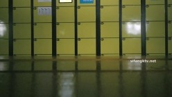 国内【水上乐园】换衣间沐浴区近景偷拍 美女如云淋浴换衣好身材一览无余 截图5