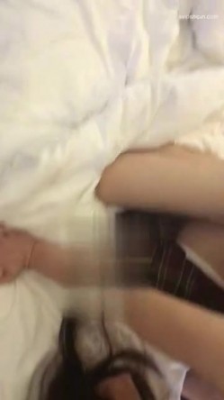 《稀缺资源AI画质增强4k》大佬黑白DOM老Zz字母交流圈封神作品反差母狗SM调教群P大神精修完结 截图9