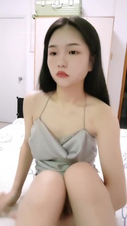 校花下海！超级清纯超漂亮~【大一学生】，楚楚可怜的小眼神，瞬时勾起一众大哥的保护欲 截图8