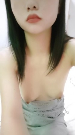 校花下海！超级清纯超漂亮~【大一学生】，楚楚可怜的小眼神，瞬时勾起一众大哥的保护欲 截图15