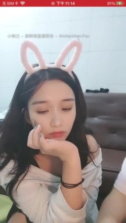 极品高颜冷艳御姐，反差小妈感女主播「金刚护撸娃」「小奶猫」激情淫语撩骚，和姐妹下海大秀，互舔互口假鸡巴互插 截图11
