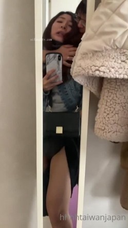 《极品反差淫妻泄密》露脸才是王道！推特温柔贤惠型娇妻mumi私拍第二季，表里不一大玩性爱，调教露出道具 截图13