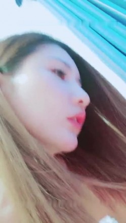 高颜值红唇萌妹子妹子双人秀 口交舔JJ屁股摩擦最后射在嘴里非常诱人 截图16