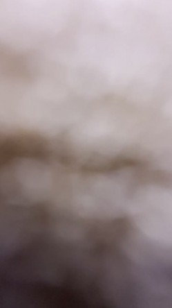 青岛人妻平时抱娃温柔妈，晚上在家却穿着情趣被老公手指猛抠啪啪性爱，欲仙欲死浪叫 截图6