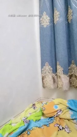 国产小宝贝全程露脸火辣身材颜值女神，性感的脱衣艳舞甩奶电臀很是诱惑，自己揉捏骚奶子骚穴特写展示呻吟可射 截图12