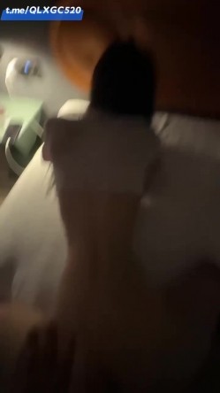 比女人还女人，武汉高颜值TS【柔柔】付费VIP福利，黑丝美足，阿黑暗自慰啪啪，直男的最爱 截图3