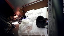 天眼酒店偷拍 颜值美女被喜欢舔逼的渣男拿下 截图15