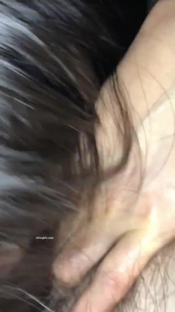 高端私密夫妻交换淫妻俱乐部内部分享视图作品 绿帽母狗调教群P大尺度无底线以淫为乐 截图3