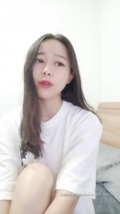 【重磅福利】最近很火的高颜值女主播小姐姐-卡哇伊耳朵扶摸阴蒂至高潮 截图3