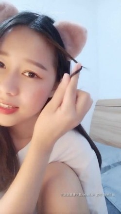 【重磅福利】最近很火的高颜值女主播小姐姐-卡哇伊耳朵扶摸阴蒂至高潮 截图13