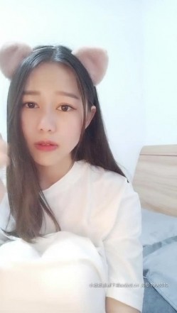 【重磅福利】最近很火的高颜值女主播小姐姐-卡哇伊耳朵扶摸阴蒂至高潮 截图15