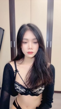 高级名媛，明星颜值【甜甜大王】裸舞 完美 截图9