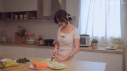 《涩点点》E奶蝶周宁 寂寞俏人妻禁断之爱最刺激 截图4