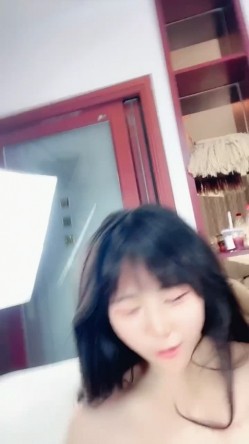 【甜甜小姨子】，双女侍一夫，姐妹一起上，榨精大叔姐夫，极度淫乱，女同属性拉满 截图1
