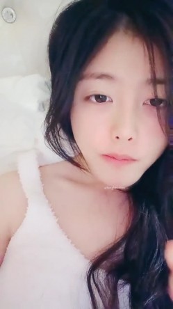 【熙颜】顶级绿播女神! 爆菊 抠逼 道具狂插流白浆~秒射! 清纯风，初恋脸，这逼和奶子绝了！ 截图14