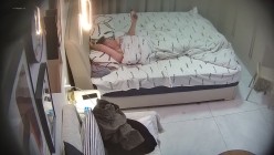 气质美女被男友狂操三场身体敏感捂嘴抓床单 截图4